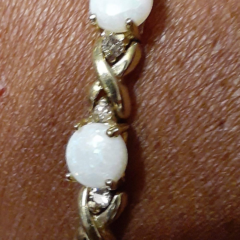 14K YELLOW GOLD OPAL/ DIAMOND TENNIS BRACELET